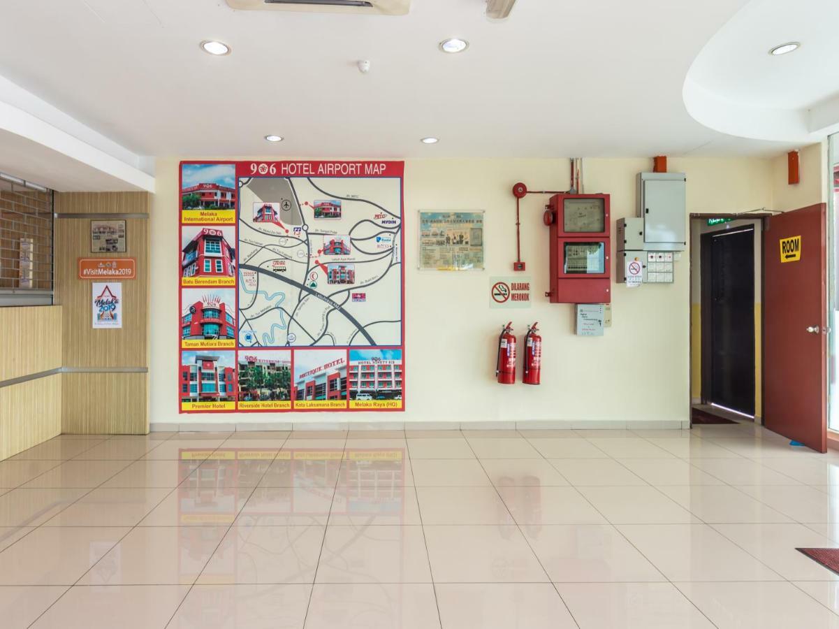 Oyo 1158 906 Airport Malacca Exterior foto