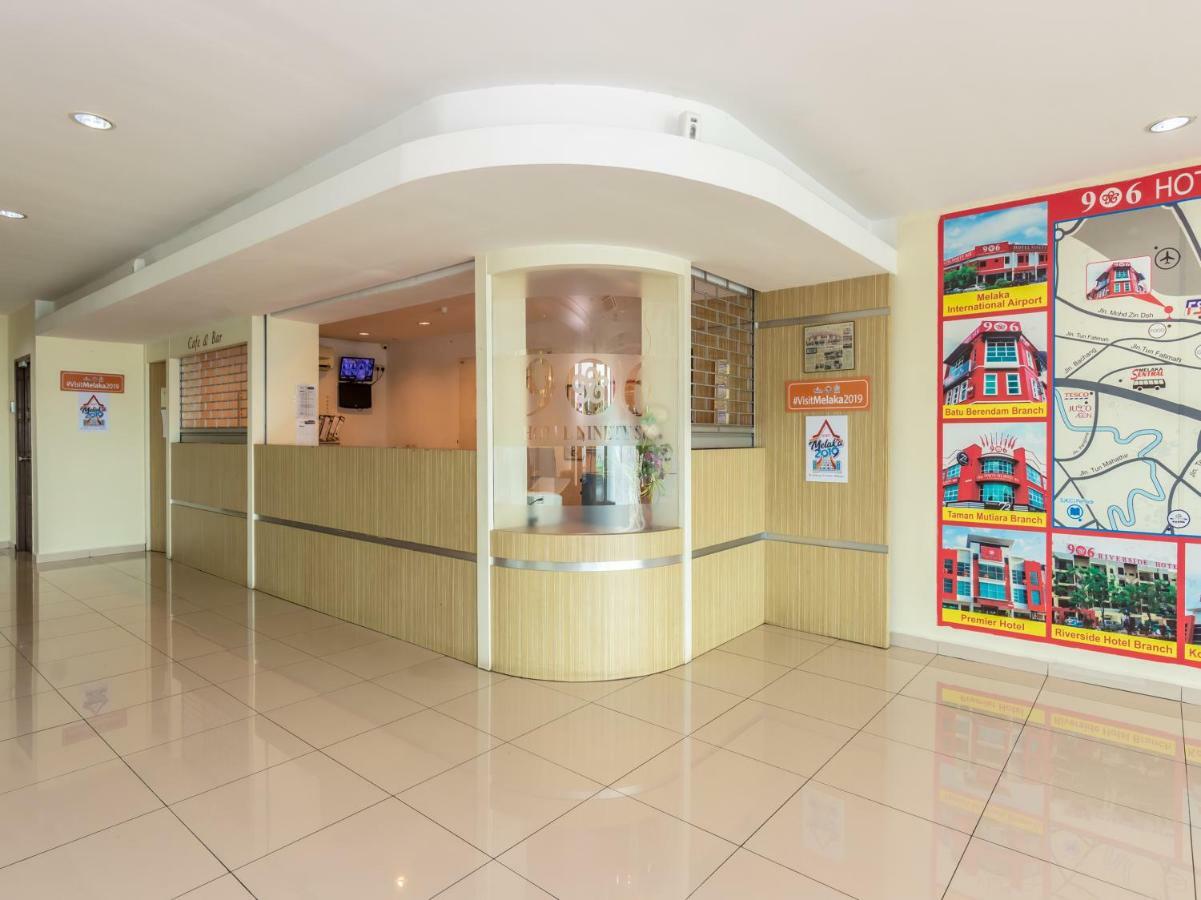 Oyo 1158 906 Airport Malacca Exterior foto