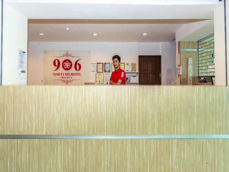 Oyo 1158 906 Airport Malacca Exterior foto